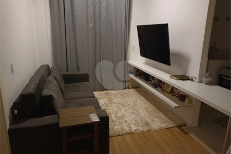 Apartamento à venda ou para alugar com 1 quarto em Granja Viana, Cotia, SP