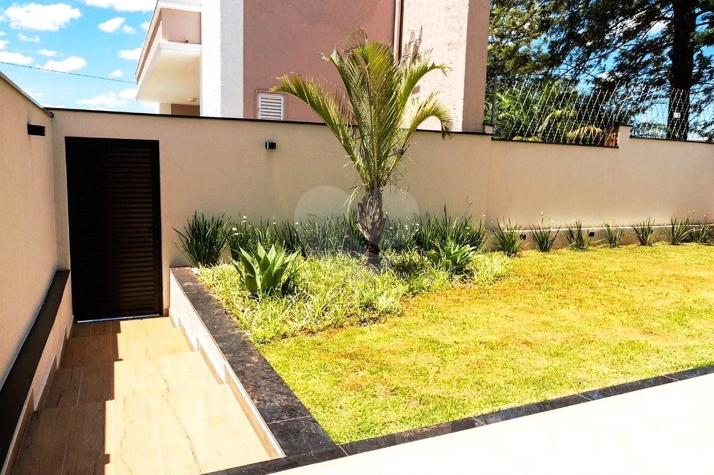 Casa à venda com 3 suítes no condomínio Belvedere I, Votorantim - SP