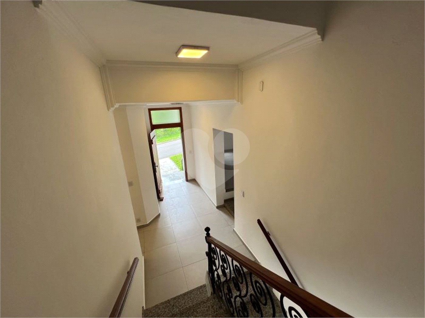 Casa à venda ou para alugar com 4 quartos, sendo 3 suítes, no condomínio Estância Marambaia, Vinhedo - SP
