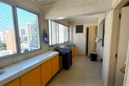 Cobertura à venda com 3 quartos, sendo 1 suíte,  em Vila Pirajussara, São Paulo, SP