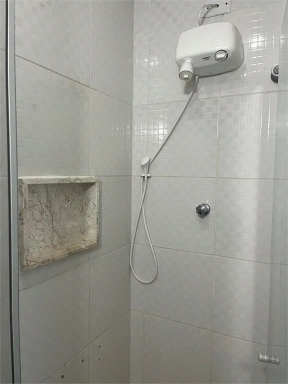 Casa à venda com 5 quartos, sendo 3 suítes, em Jardim Bonfiglioli, São Paulo, SP