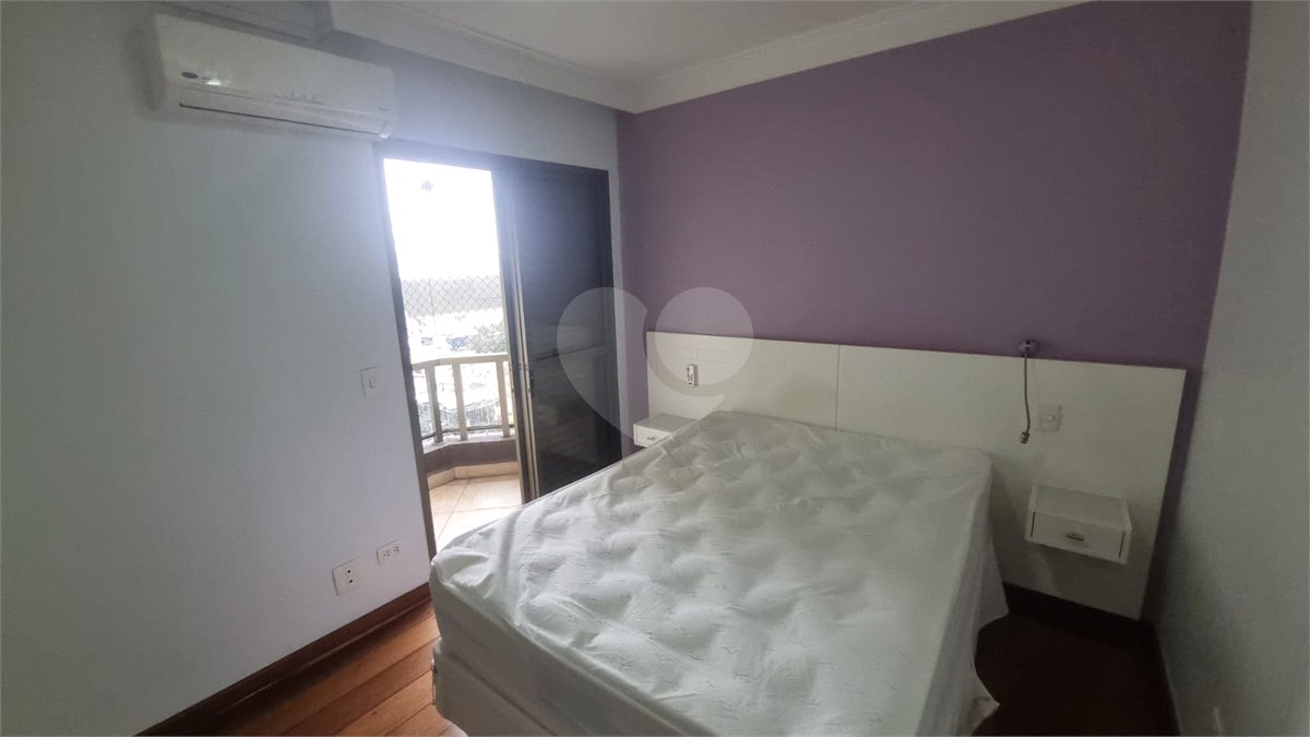 Apartamento à venda com 3 quartos, sendo 1 suíte,  em Indianópolis, São Paulo, SP