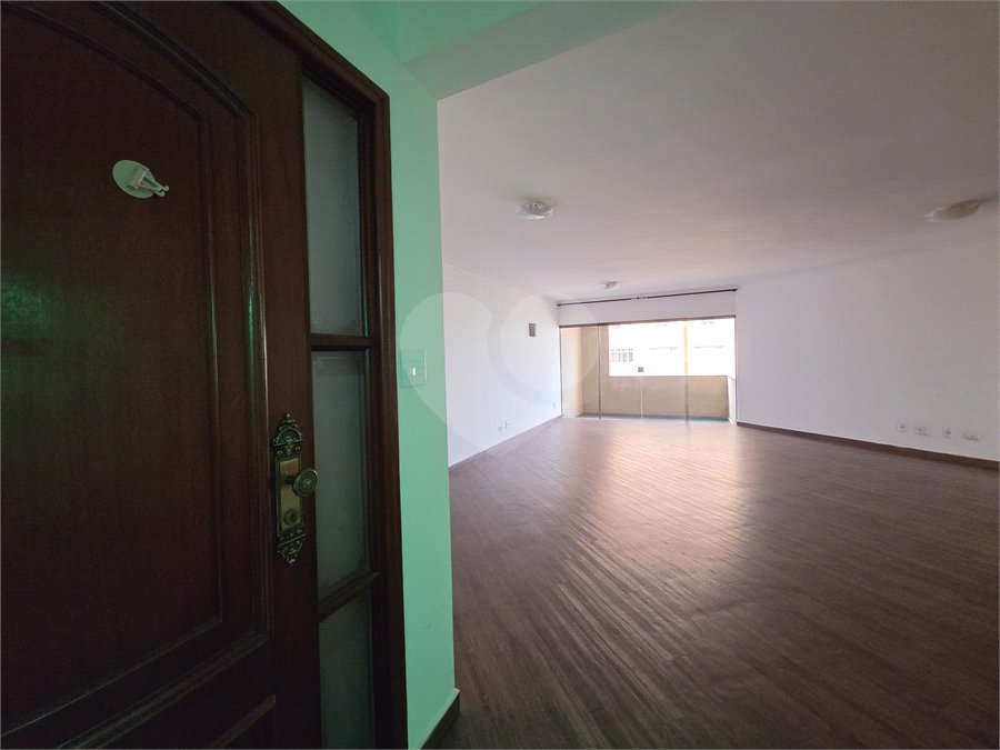 Apartamento à venda com 3 quartos, sendo 2 suítes, no Centro, Sorocaba, SP