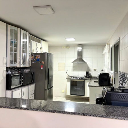 Apartamento à venda com 3 quartos, sendo 1 suíte, em Vila Oratório, São Paulo, SP