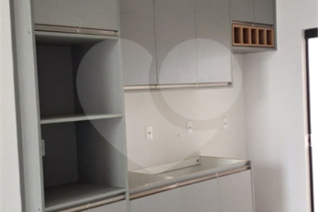 Terreno à venda com 3 quartos, sendo 1 suíte,  no condomínio Residencial Golden Ville, Itapetininga - SP