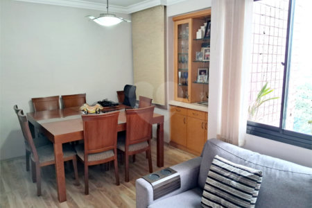 Apartamento à venda com 4 quartos, sendo 3 suítes, em Vila Clementino, São Paulo, SP