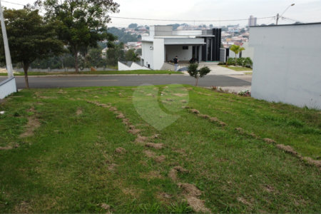 Terreno à venda no condomínio Residencial Central Parque, Salto - SP