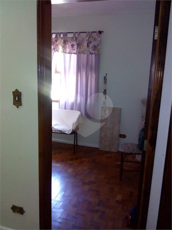 Sobrado à venda com 3 quartos, sendo 1 suíte,  em Tremembé, São Paulo, SP