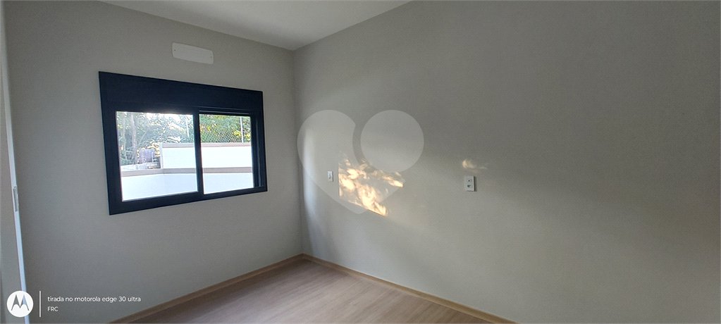 Casa à venda com 3 suítes no condomínio Reserva Ybyra, Atibaia - SP