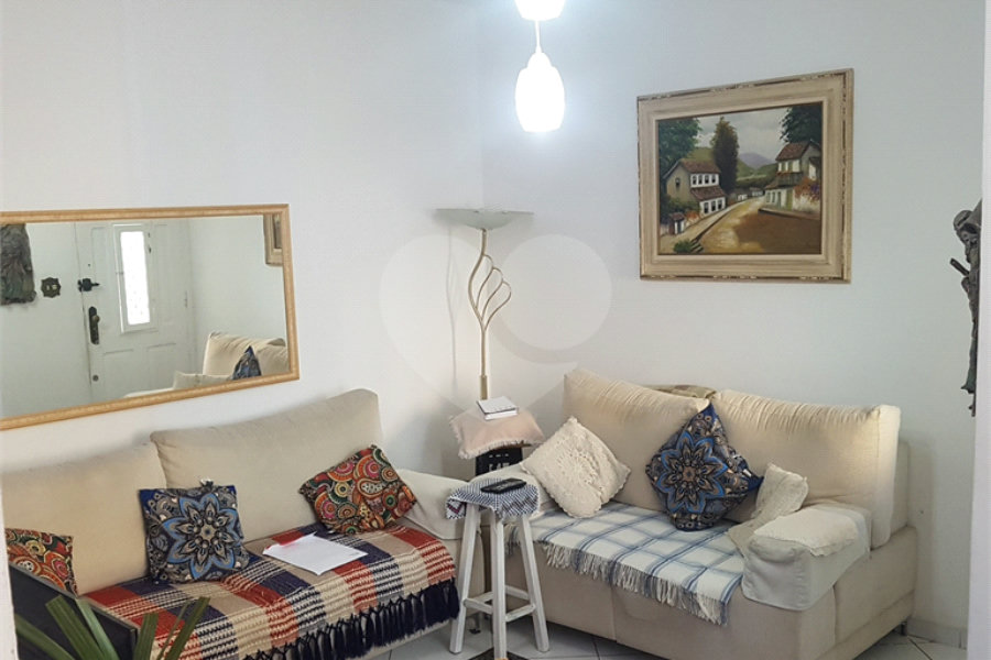 Casa de Vila à venda com 4 quartos, sendo 1 suíte, em Santana, São Paulo, SP