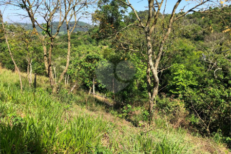 Terreno à venda em Bairro do Cambará, São Roque, SP