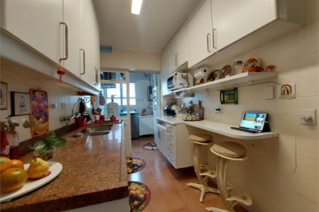 Apartamento à venda com 3 quartos, sendo 1 suíte, em Real Parque, São Paulo, SP