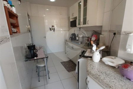 Apartamento à venda com 3 quartos, sendo 1 suíte, em Maracanã, Rio de Janeiro, RJ