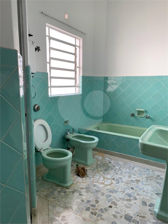 Casa à venda com 3 quartos, sendo 1 suíte,  em Aclimação, São Paulo, SP