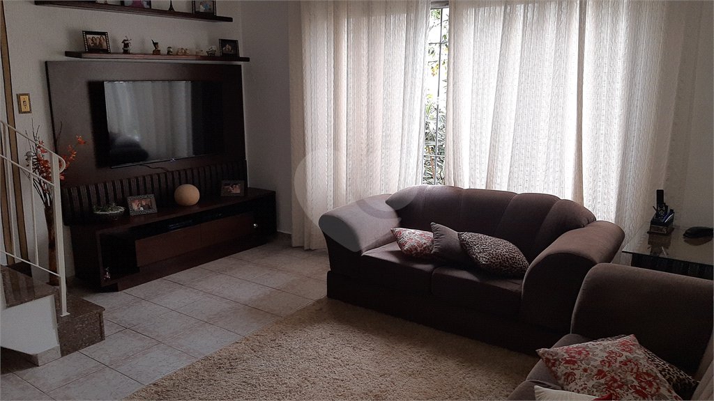 Sobrado à venda com 4 quartos, sendo 1 suíte, em Tucuruvi, São Paulo, SP