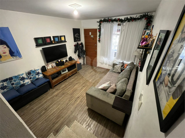 Sobrado à venda com 2 quartos em Tremembé, São Paulo, SP