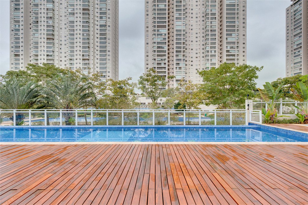 Apartamento à venda com 4 quartos, sendo 2 suítes, em Santo Amaro, São Paulo, SP