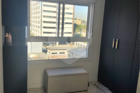Apartamento à venda com 4 quartos, sendo 2 suítes, em Pinheiros, São Paulo, SP