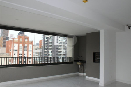 Apartamento à venda com 3 suítes em Pinheiros, São Paulo, SP
