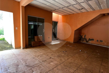 Casa à venda com 2 quartos, sendo 1 suíte, em Therezinha Piedade, Itapetininga, SP