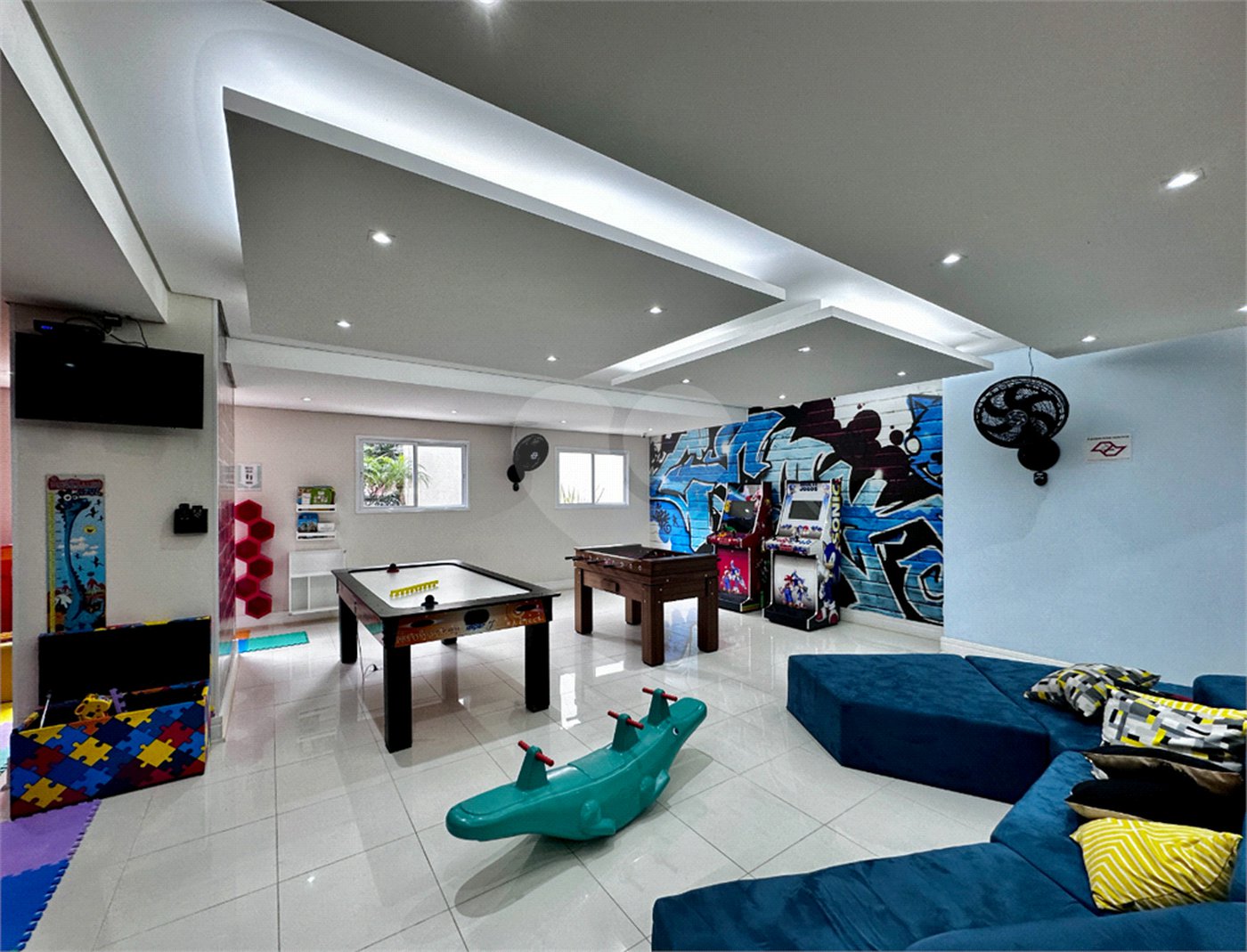 Apartamento à venda com 2 quartos, sendo 1 suíte, em Alto da Boa Vista, São Paulo, SP