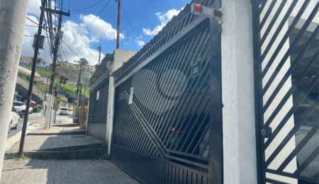Sobrado à venda com 3 quartos em Santana, São Paulo, SP