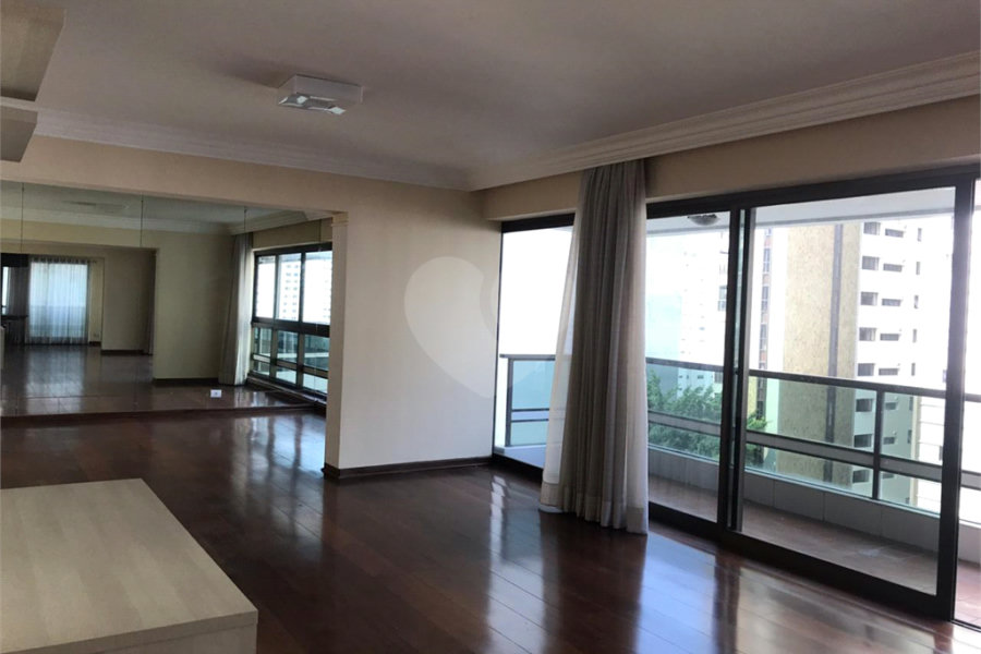 Apartamento à venda com 4 suítes em Santana, São Paulo, SP