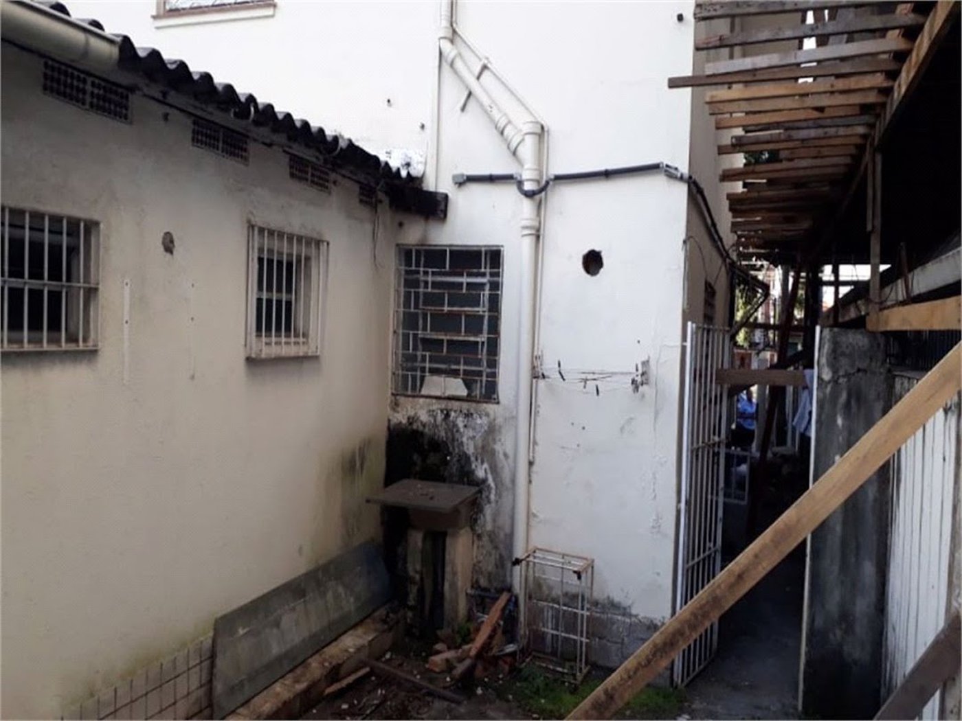 Casa Comercial à venda, Vila Matias, Santos - CA0198.