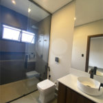 Casa à venda com 3 suítes no condomínio Portal dos Bandeirantes, Salto - SP