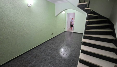 Sobrado à venda com 3 quartos em Rio Pequeno, São Paulo, SP