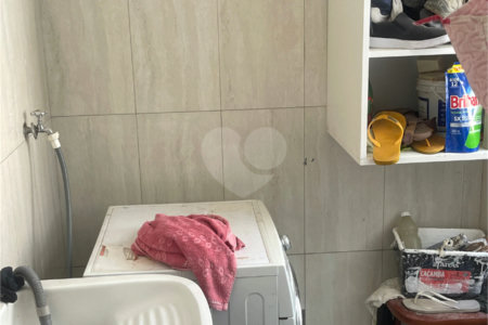 Casa à venda com 14 quartos em Vila Ipojuca, São Paulo, SP
