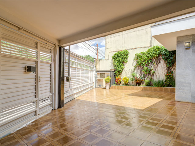 Casa à venda com 3 quartos, sendo 1 suíte,  em Santo Amaro, São Paulo, SP