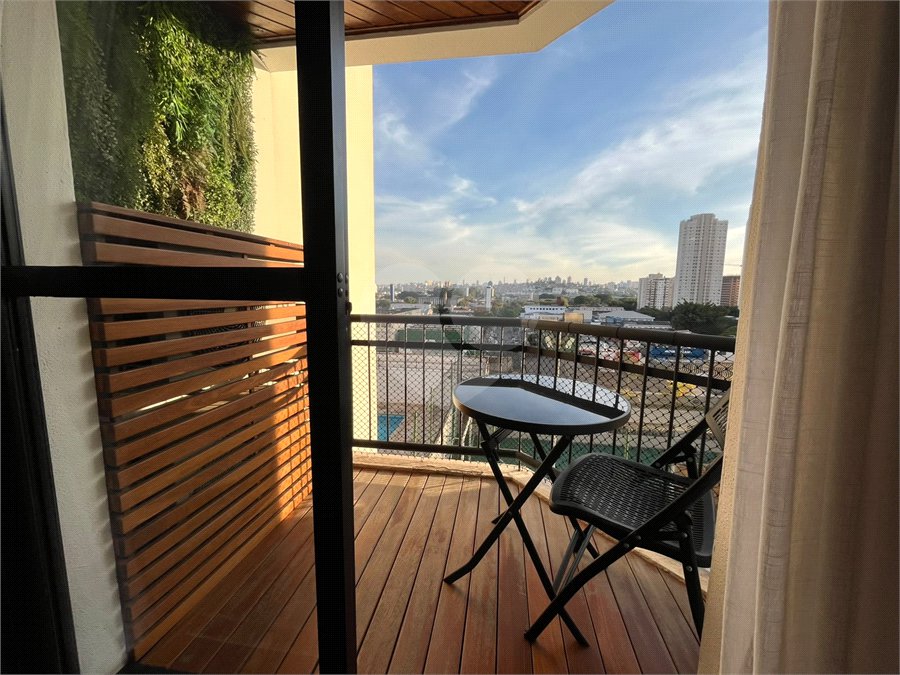 Apartamento à venda com 3 quartos, sendo 1 suíte, em Vila Hamburguesa, São Paulo, SP