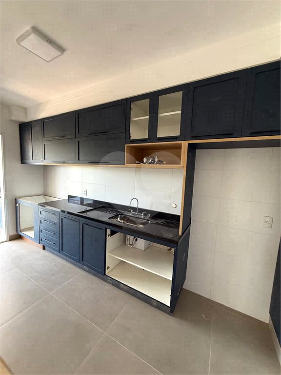 Apartamento para alugar com 3 suítes em Vila Helena, Atibaia, SP
