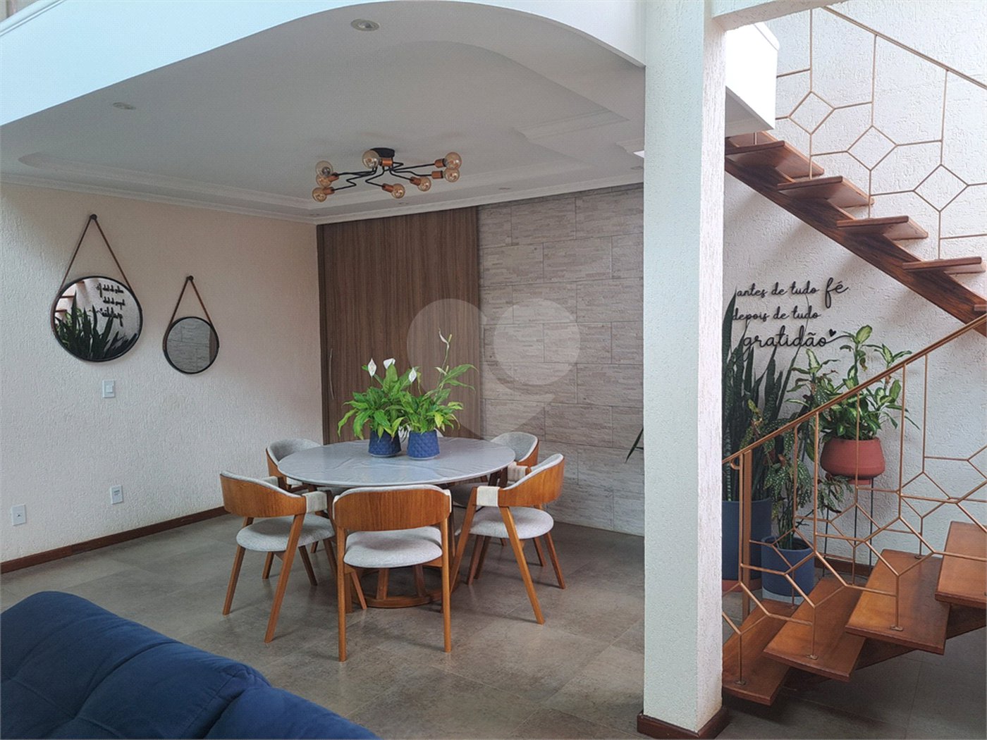 Casa à venda com 3 suítes em Granja Viana, Cotia, SP