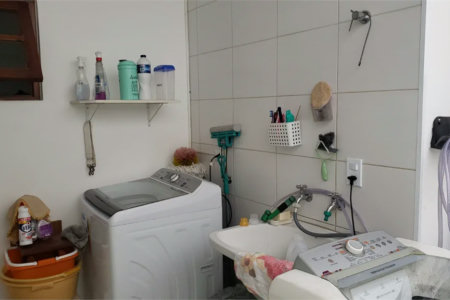 Casa à venda com 3 quartos, sendo 1 suíte,  em Jardim Ester, São Paulo, SP