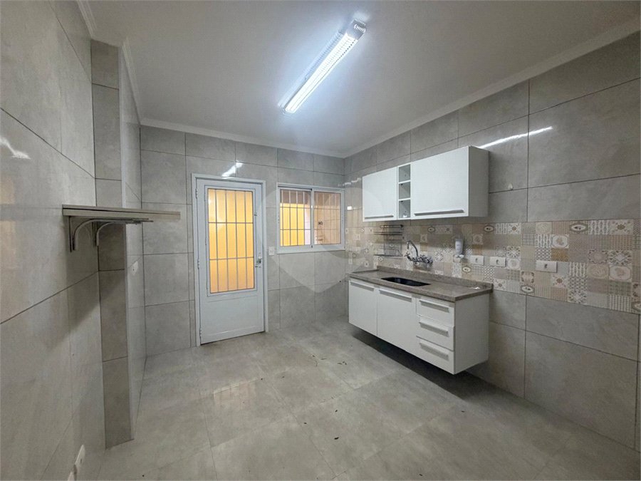 Casa Térrea à venda com 3 quartos, sendo 1 suíte, em Alto da Boa Vista, São Paulo, SP