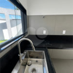 Casa à venda com 3 quartos, sendo 1 suíte, no condomínio Parque Guará, Rio de Janeiro - RJ