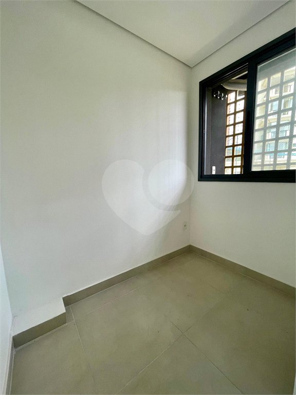 Apartamento à venda com 3 suítes em Jardim Vila Mariana, São Paulo, SP