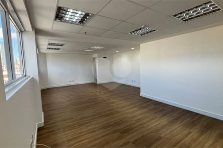 Sala para alugar em Vila Bastos, Santo André, SP