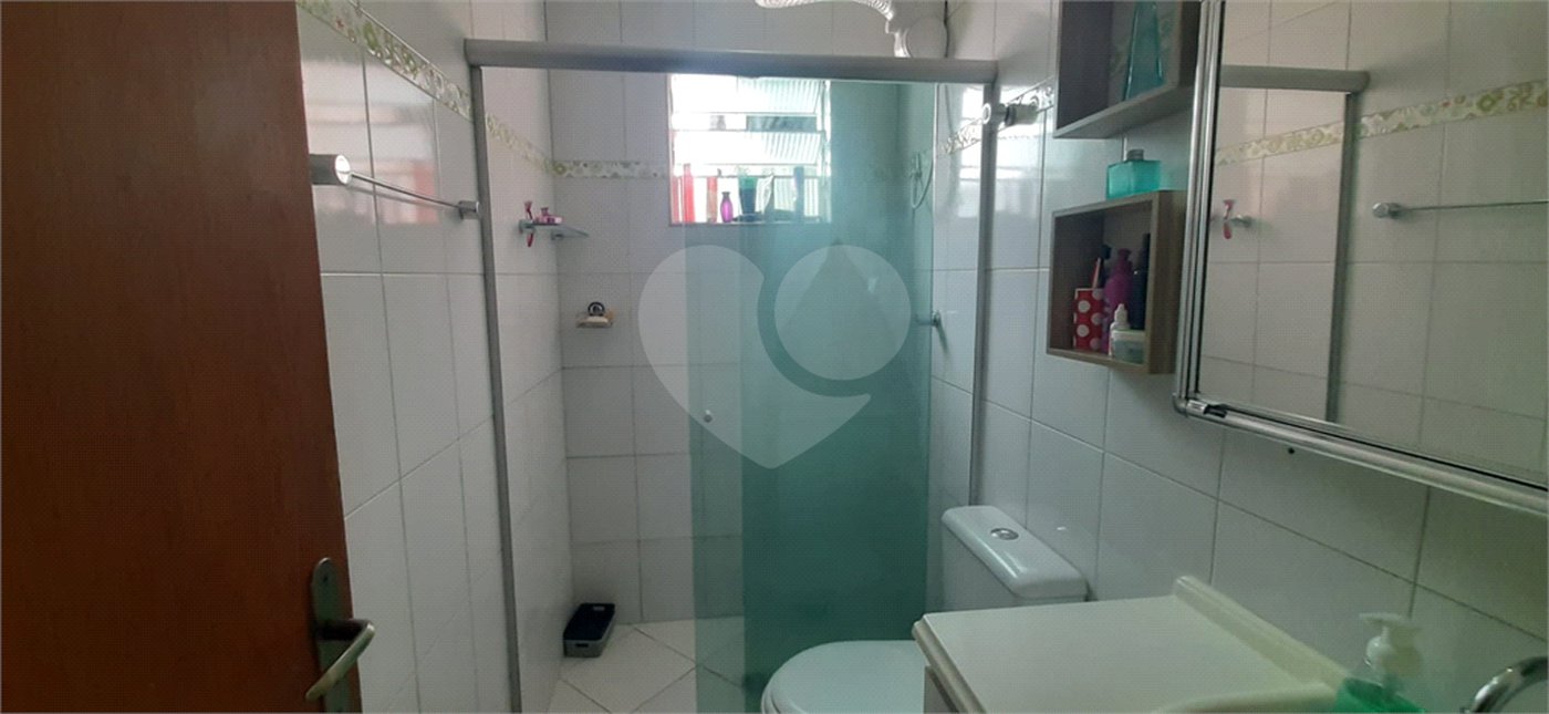 Sobrado à venda com 4 quartos, sendo 1 suíte,  em Tremembé, São Paulo, SP