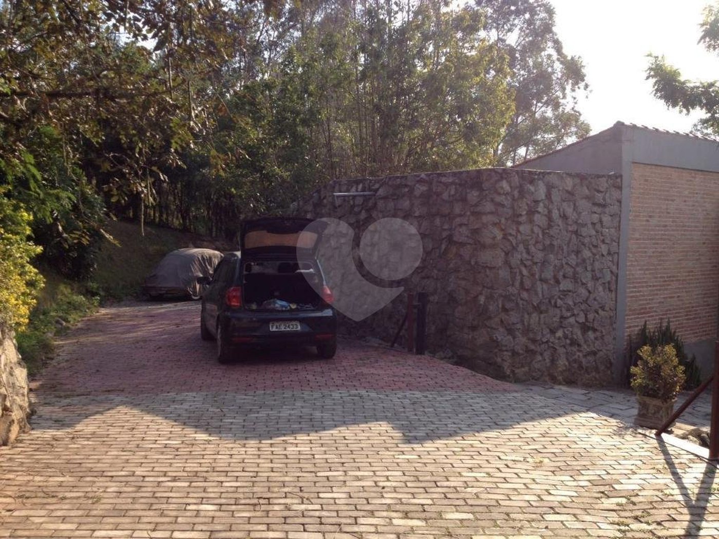 Sobrado à venda com 4 quartos, sendo 2 suítes, em Jaraguá, São Paulo, SP