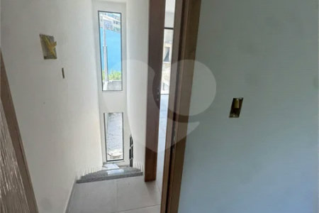 Casa à venda com 4 quartos, sendo 2 suítes, em Campo Grande, Rio de Janeiro, RJ