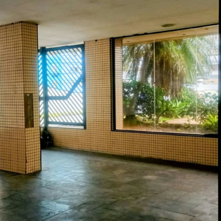 Apartamento com 3 dormitórios para alugar, 140 m² por R$ 3.850,00/mês - Itararé - São Vicente/SP
