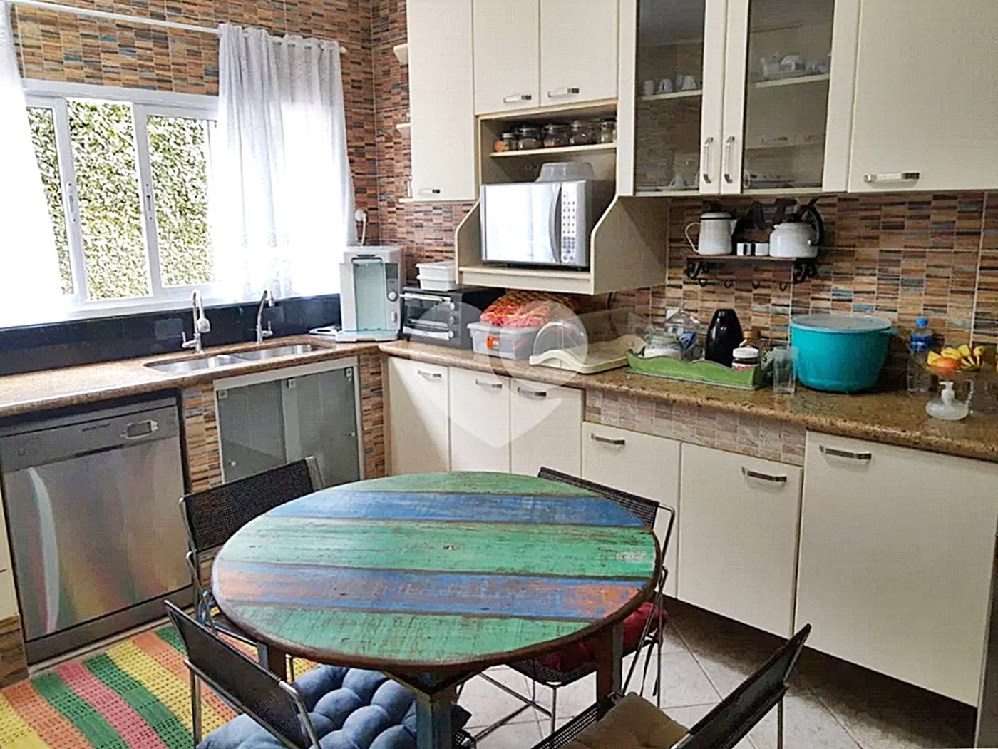 Casa à venda com 4 suítes no condomínio Parque Petrópolis 4 Secção, Mairiporã - SP