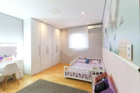 Casa à venda com 3 quartos, sendo 1 suíte, em Vila Maria Alta, São Paulo, SP