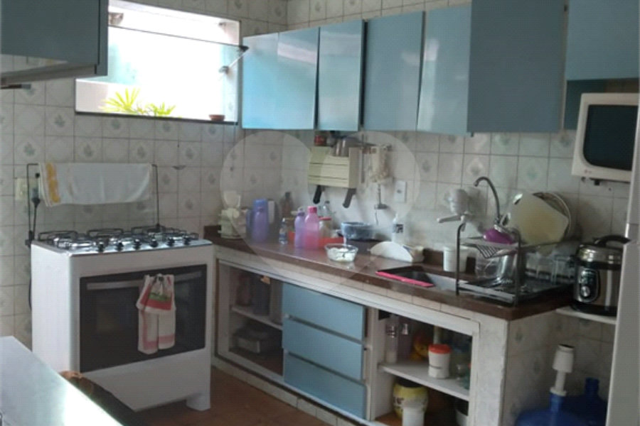 Sobrado à venda com 4 quartos, sendo 1 suíte,  em Limão, São Paulo, SP