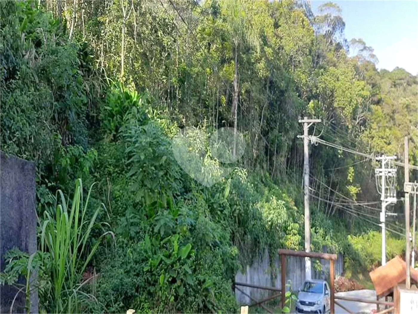 Terreno à venda no condomínio Parque Imperial da Cantareira, Mairiporã - SP