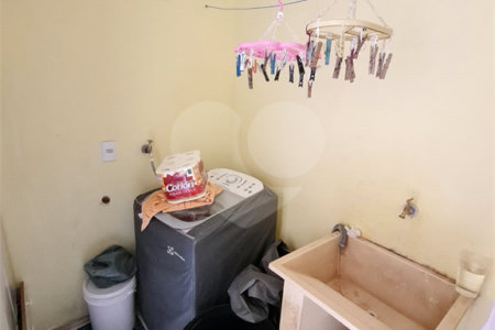 Sobrado à venda com 3 quartos, sendo 1 suíte, em Parque das Nações, Atibaia, SP