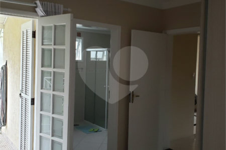 Casa à venda com 6 quartos, sendo 3 suítes, em Alto Ipiranga, Mogi das Cruzes, SP